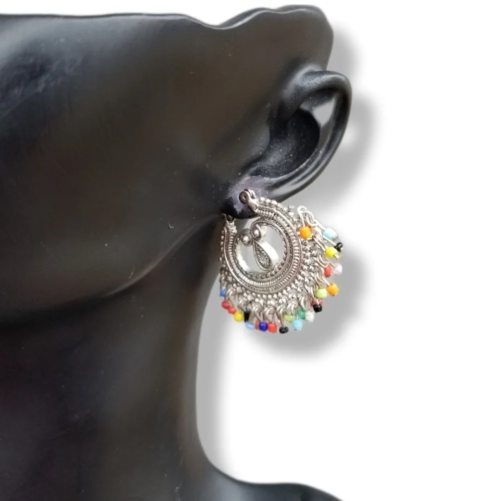 NANCY & RISE VINTAGE COLORFUL BEADED FRINGE & SILVERTONE BOHO STYLE EARRINGS